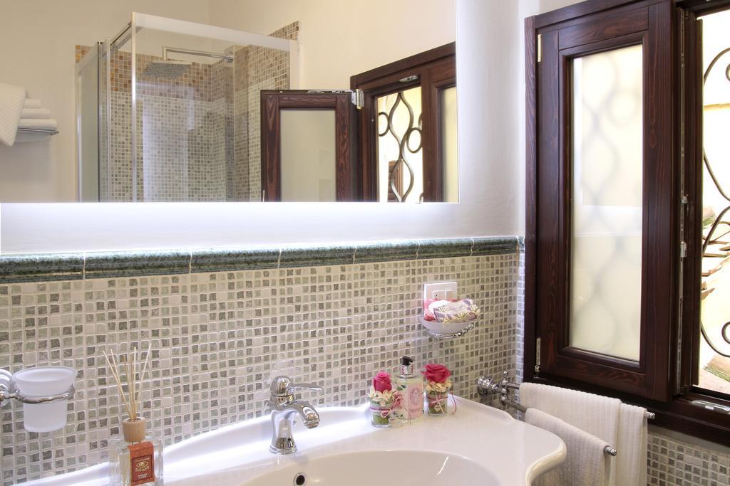 Apartments Cathedral View Firenze Bagian luar foto